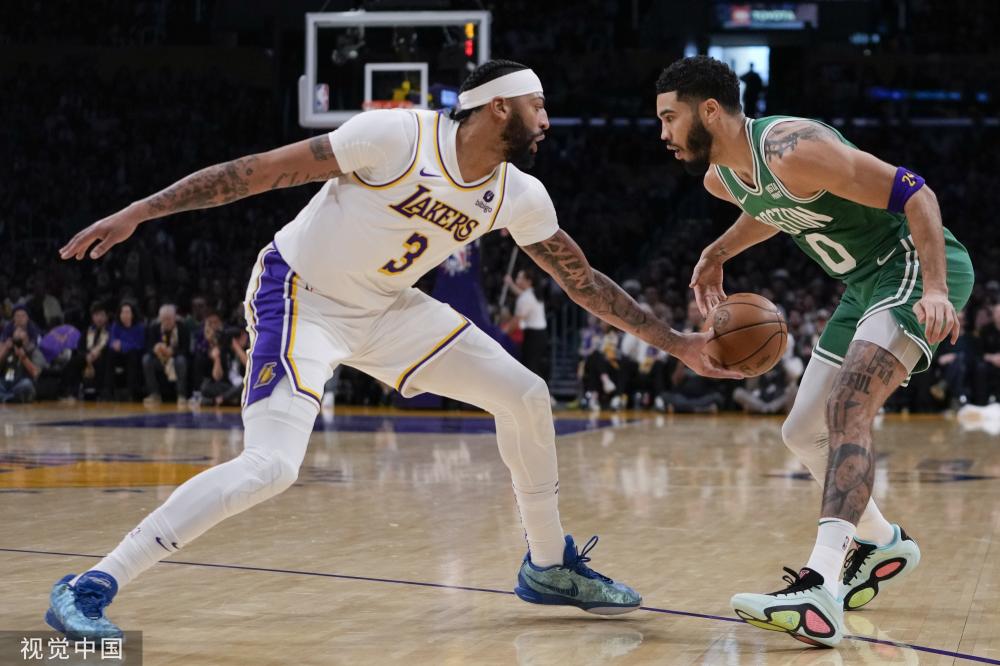 年轻球员的 年轻球员的