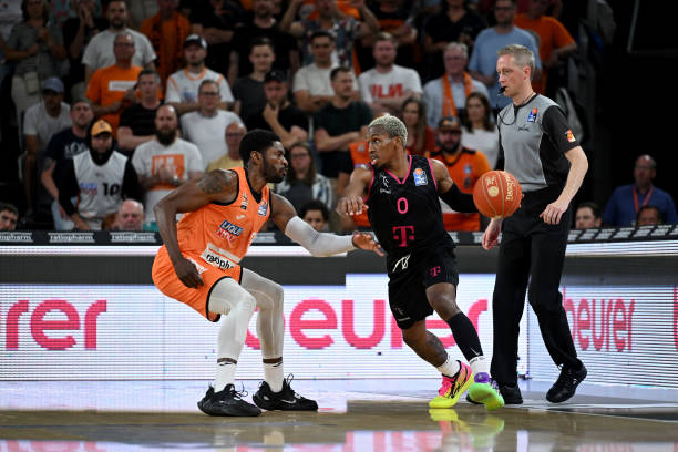 任中锋和影 任中锋和影