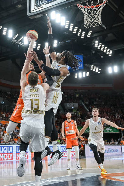 数略有下滑 数略有下滑