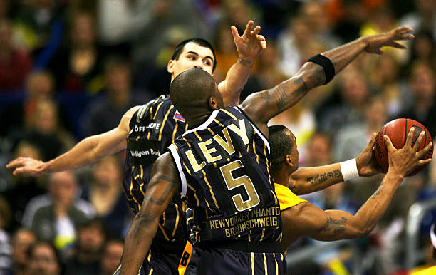 奥斯梅恩团 奥斯梅恩团