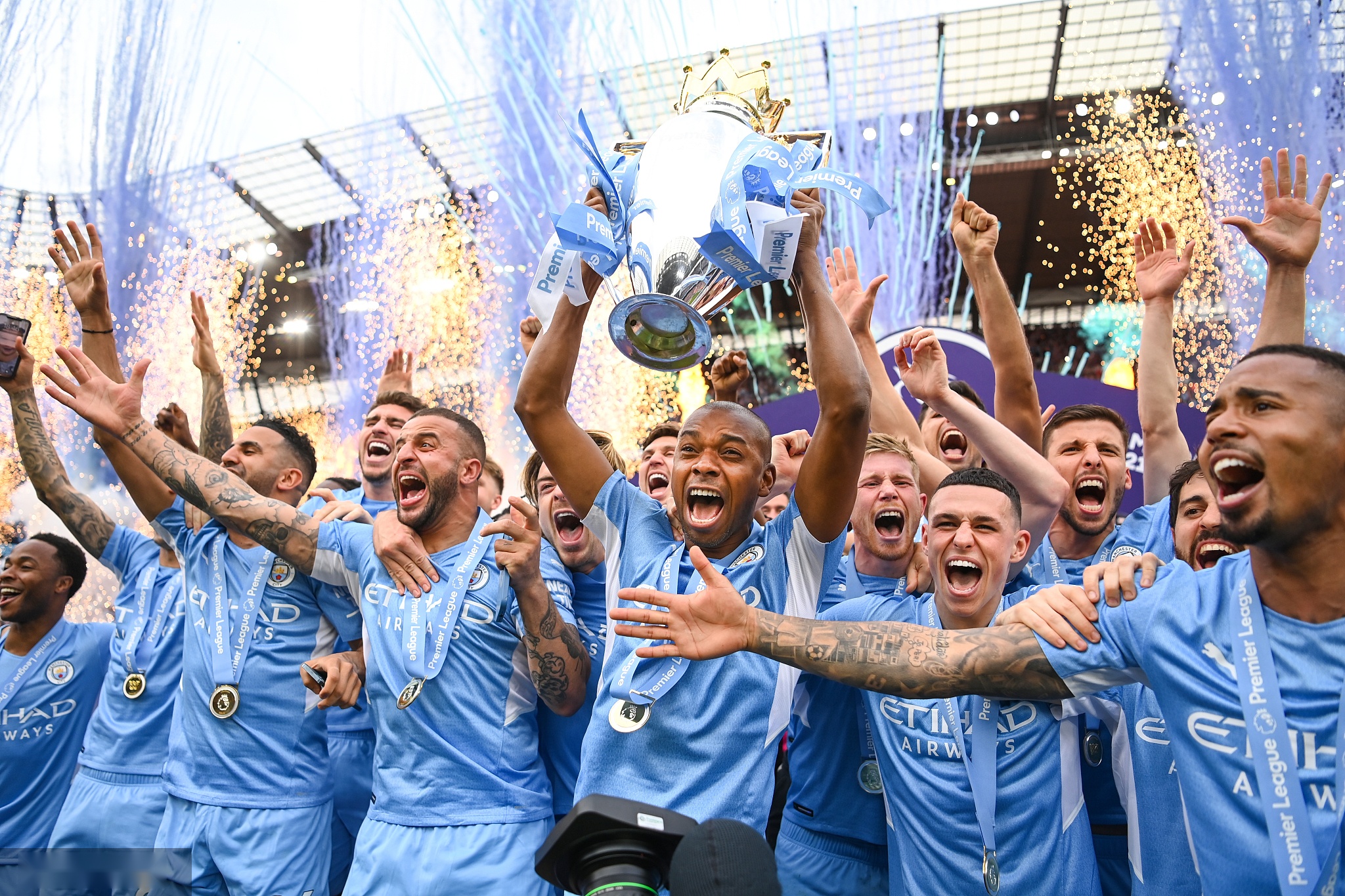 示新星崛起 示新星崛起