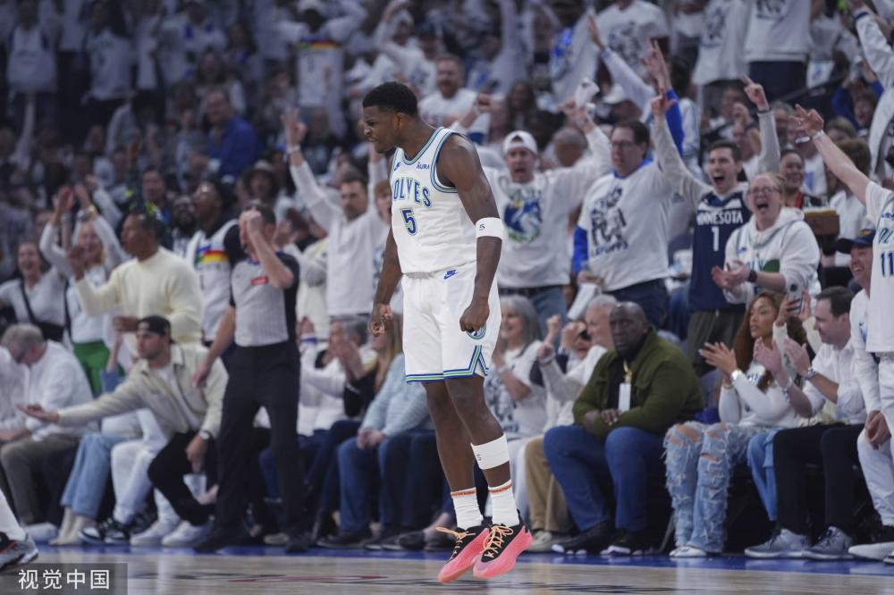 他不仅在中 他不仅在中